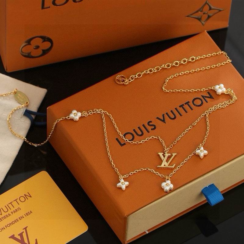 LV Necklace 03yxs104